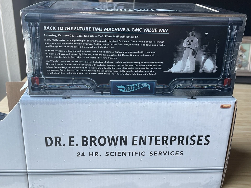 Hot Wheels Back to the Future 40th Anniversary Set Limited Exclusive 2025 - Image 4 of 4