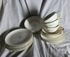 TS&T Modern Star Lot 22 Pieces 3 Cups 8 Bread & Butter Plates 3 Saucers 8 Bowls — photo 1