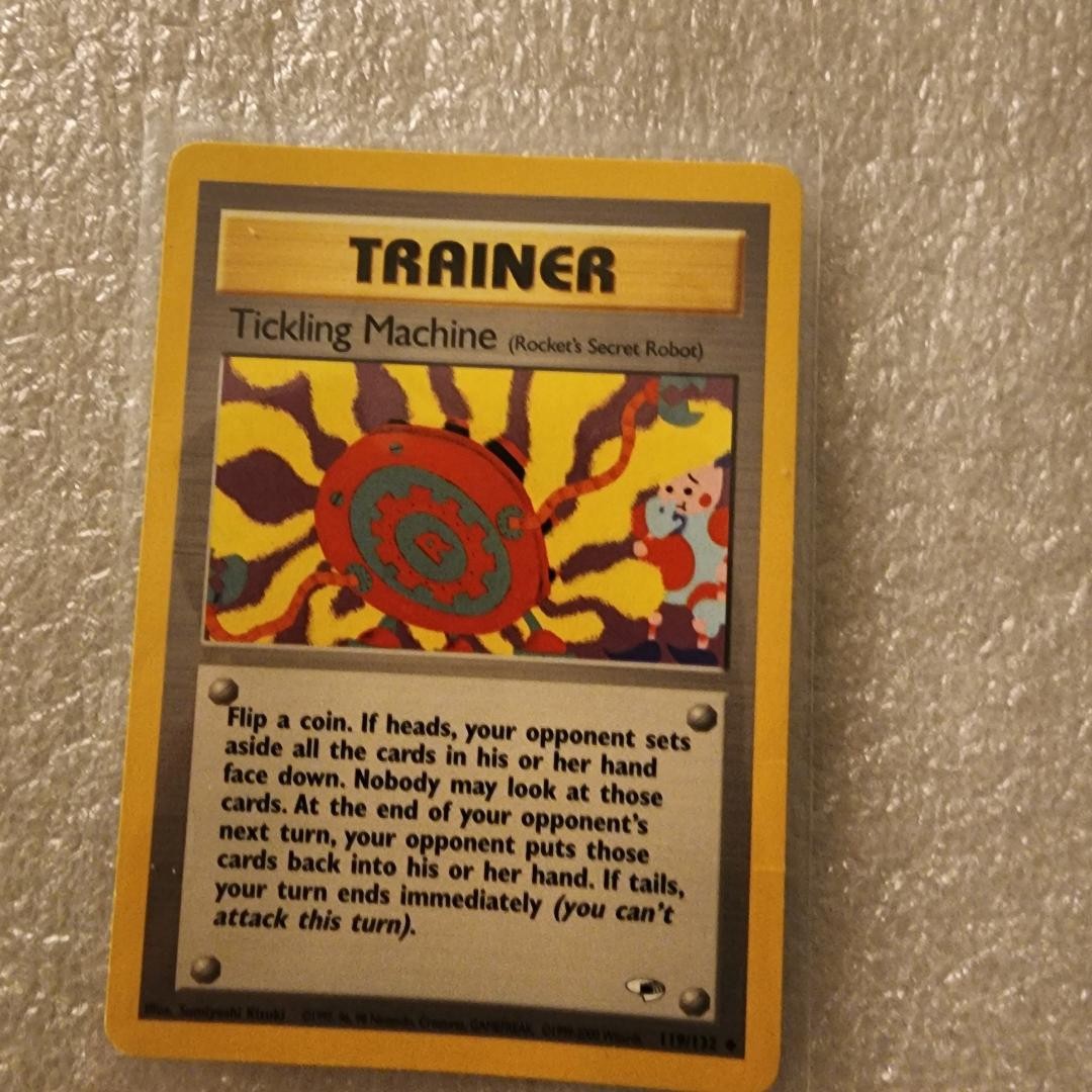 POKEMON TICKLING MACHINE TRAINER TRADING CARD