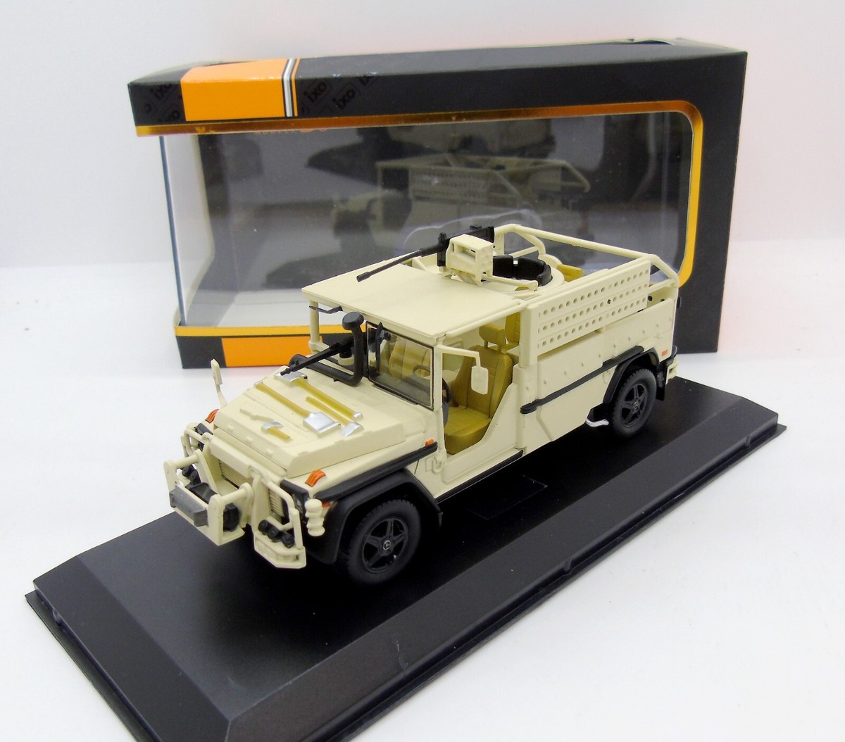 AGF SERVAL MILITAIRE 2006 Beige IXO MOC202 1:43 of reference MOC202