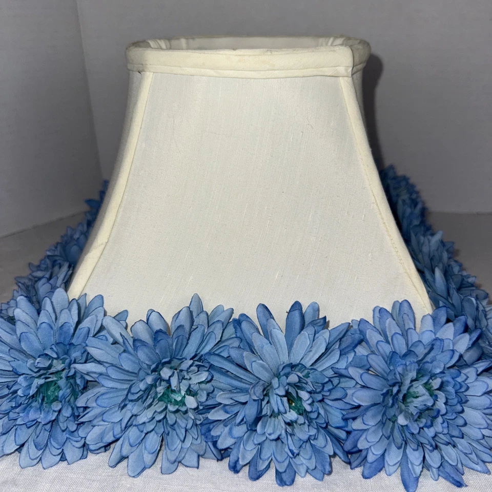 Abajur branco abajur azul acabamento flor faça você mesmo 7” x 10” x 10” leitura - Imagem 2 de 4