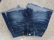 No Boundaries Women s Juniors Denim Cut Off Shorts Blue Frayed Hem Size 1