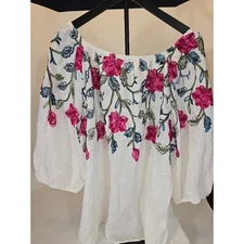 Kindred 3X White Floral Embroidered Off Shoulder Blouse Boho Peasant Top Cottage