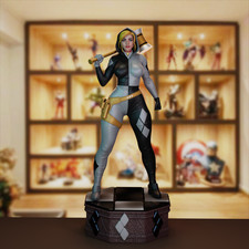 Harley Quinn Noir Batman: White Knight Statue Sexy Harley Quin Figure Pre-Order