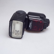 Nikon SB-910 Speedlight Flash w/Case Diffuser Stand Excellent JAPAN