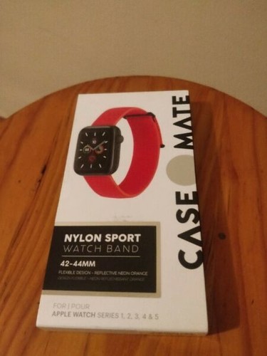Apple Watch 6 44mm Silver Aluminium with Blue or Red bands - Photo 4/4
