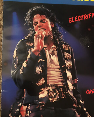 MICHAEL JACKSON Electrifying Paperback W/poster Greg Quill