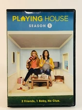 Playing House: Season 1 (DVD, 2015) '2 Friends, 1 Baby, No Clue'
