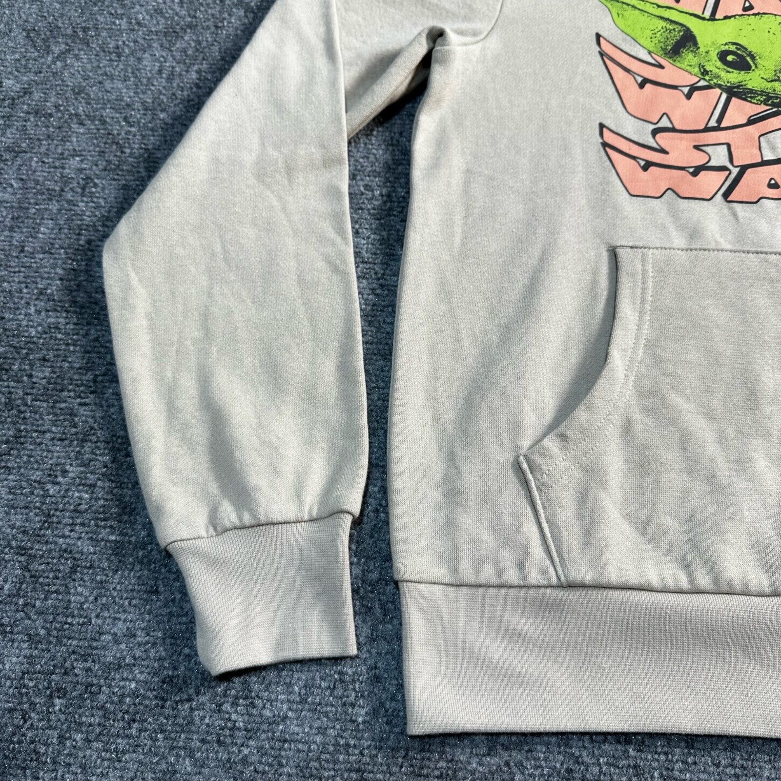 Star Wars Hoodie Mens Small Beige Yoda Pullover Pocket Sweatshirt Old Navy image 10