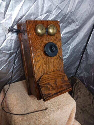 antique oak wall phone - Foto 1 di 9