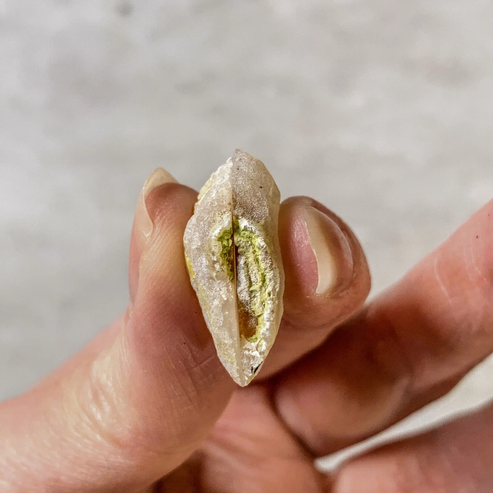 Top Quality Tabasco Geode Pairs Mini Geode Tiny Colorful Crystals Miniature - Image 4 of 4