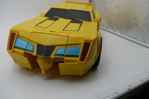 Transformers ANIMATED Robots in Disguise 20" Bumblebee Talking Figure INCOMPLETE - Picture 5 of 7