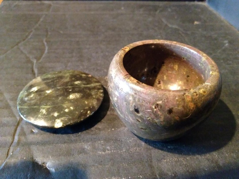 Vintage Natural Stone Small Cornish Serpentine Lidded Pot. Green And ...