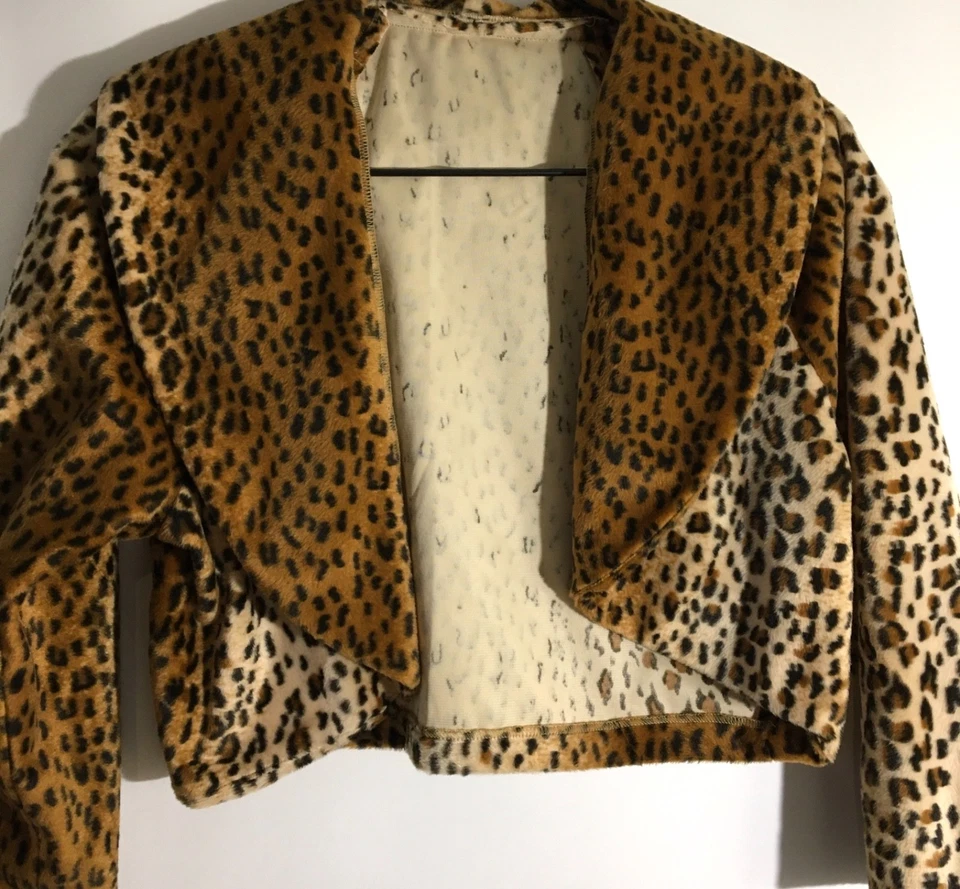 Vintage 1960's Faux Fur Leopard Print Short Cropped Bolero Open Front Small Coat - Image 4 of 4