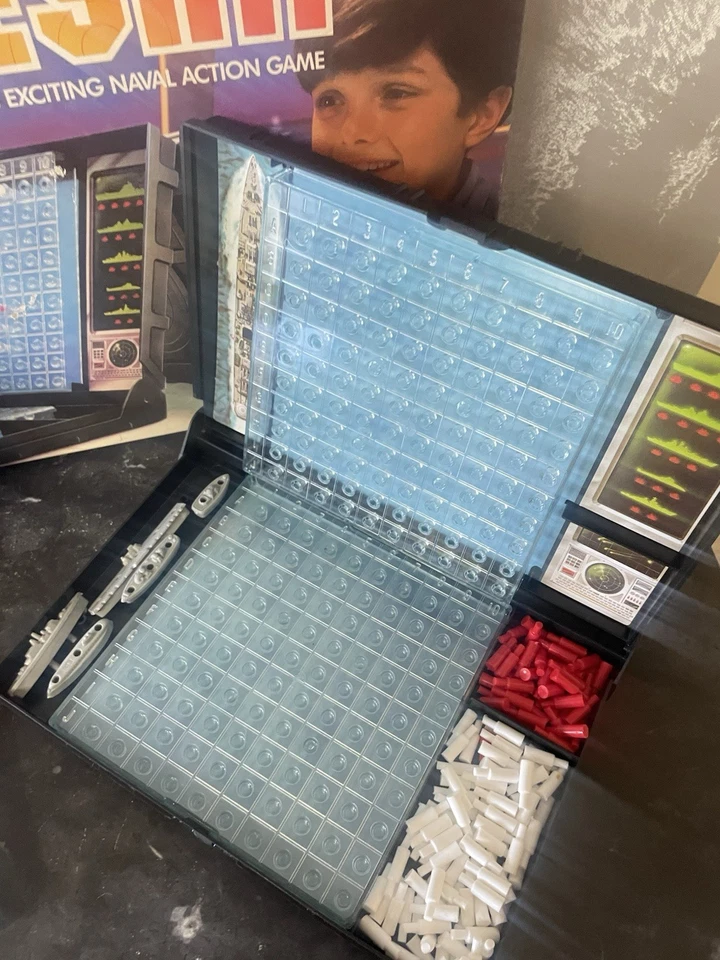 Vintage Battleship by MB Games 1993 The Classic Naval Action Game Complete VGC - Image 4 of 4