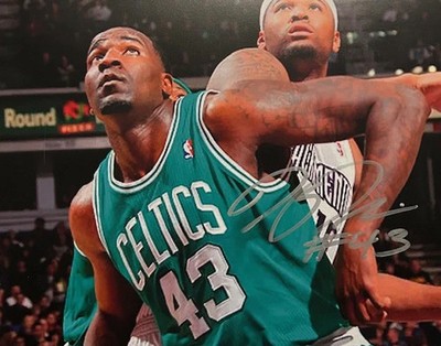 Kendrick Perkins Autographed 8x10 Photo - 01