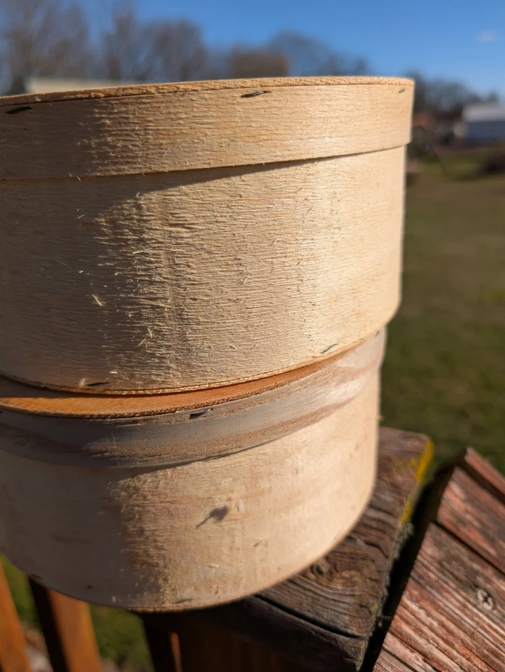 WI Barn Antique Vintage Round Shaker Wood Cheese Boxes Hat 8" x 3.5" (Set of 2) - Image 2 of 4