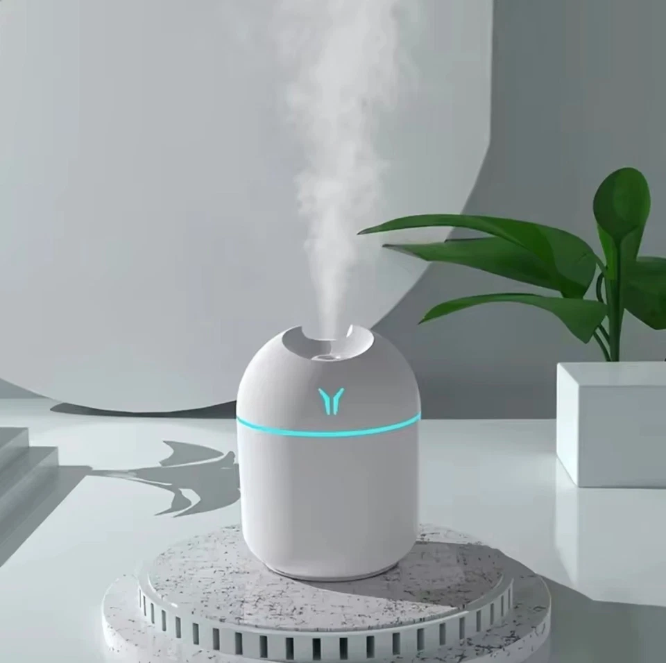Mini Large Mist Volume USB Air Humidifier Household Small Desktop Intelligent Ca - Image 2 of 4