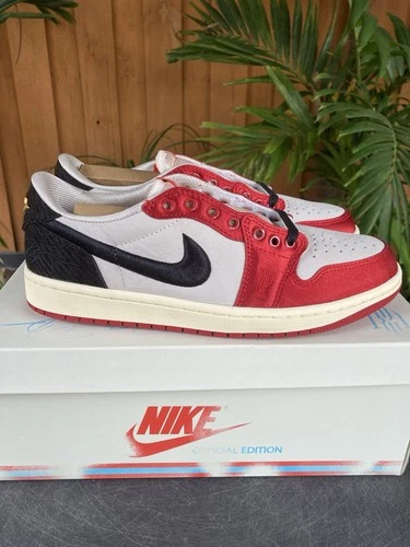 Size 7m - 2024 Air Jordan Retro 1 Low “Trophy Room Rookie card Away” *BRAND NEW*