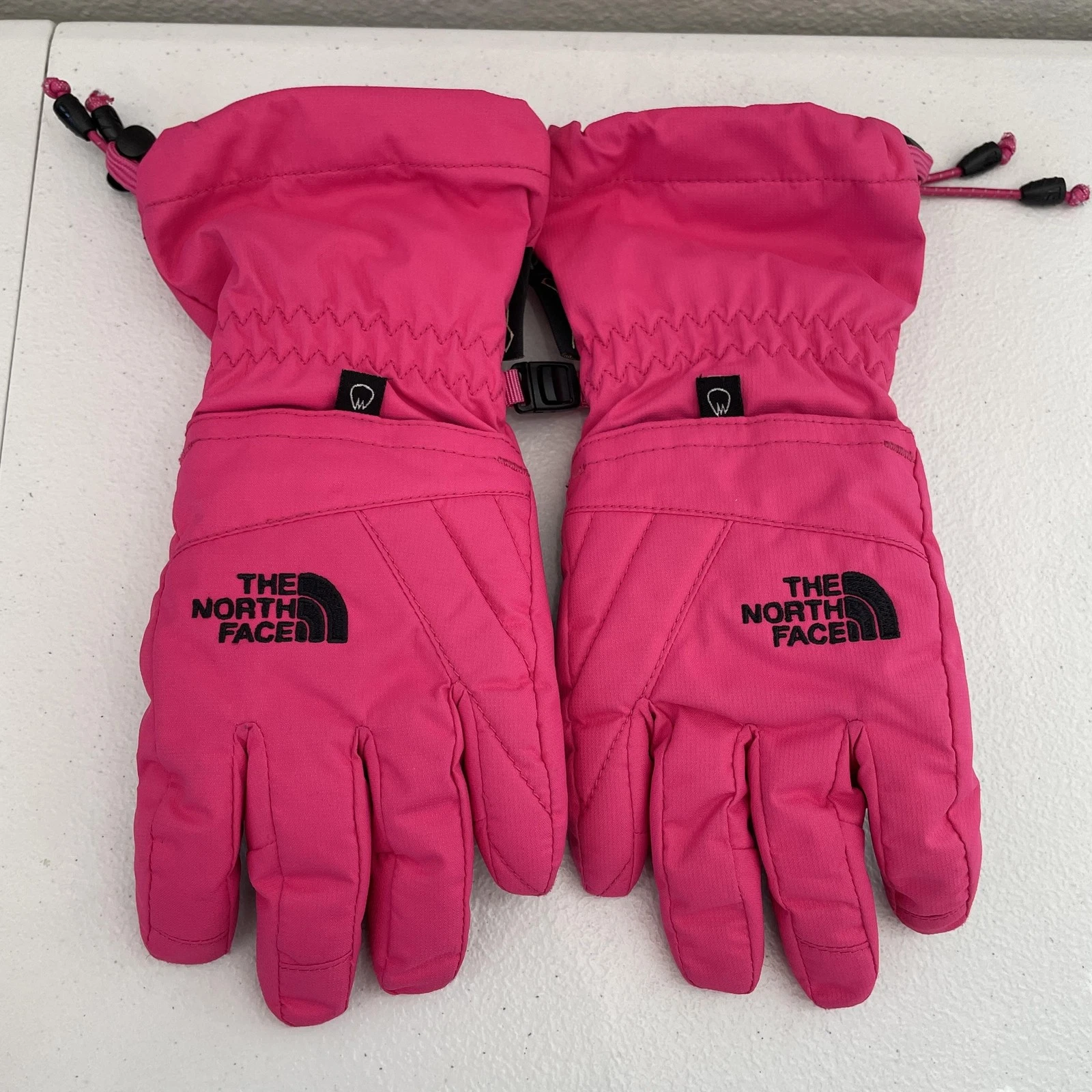 The North Face Gloves Girls Small Pink Gore-Tex Waterproof Winter Snow Insulated