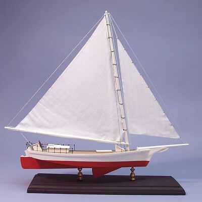 Dumas Boat #1704 - Skipjack ''An American Classic'' - Assembly Kit