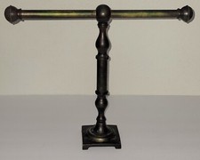 Vintage Metal Formal Bathroom Finger Towel Holder