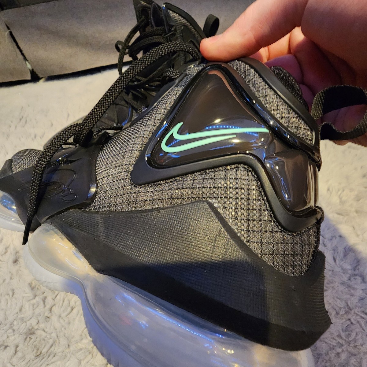 Nike LeBron James XIX 19 Black/Green glow Basketball Shoes Size