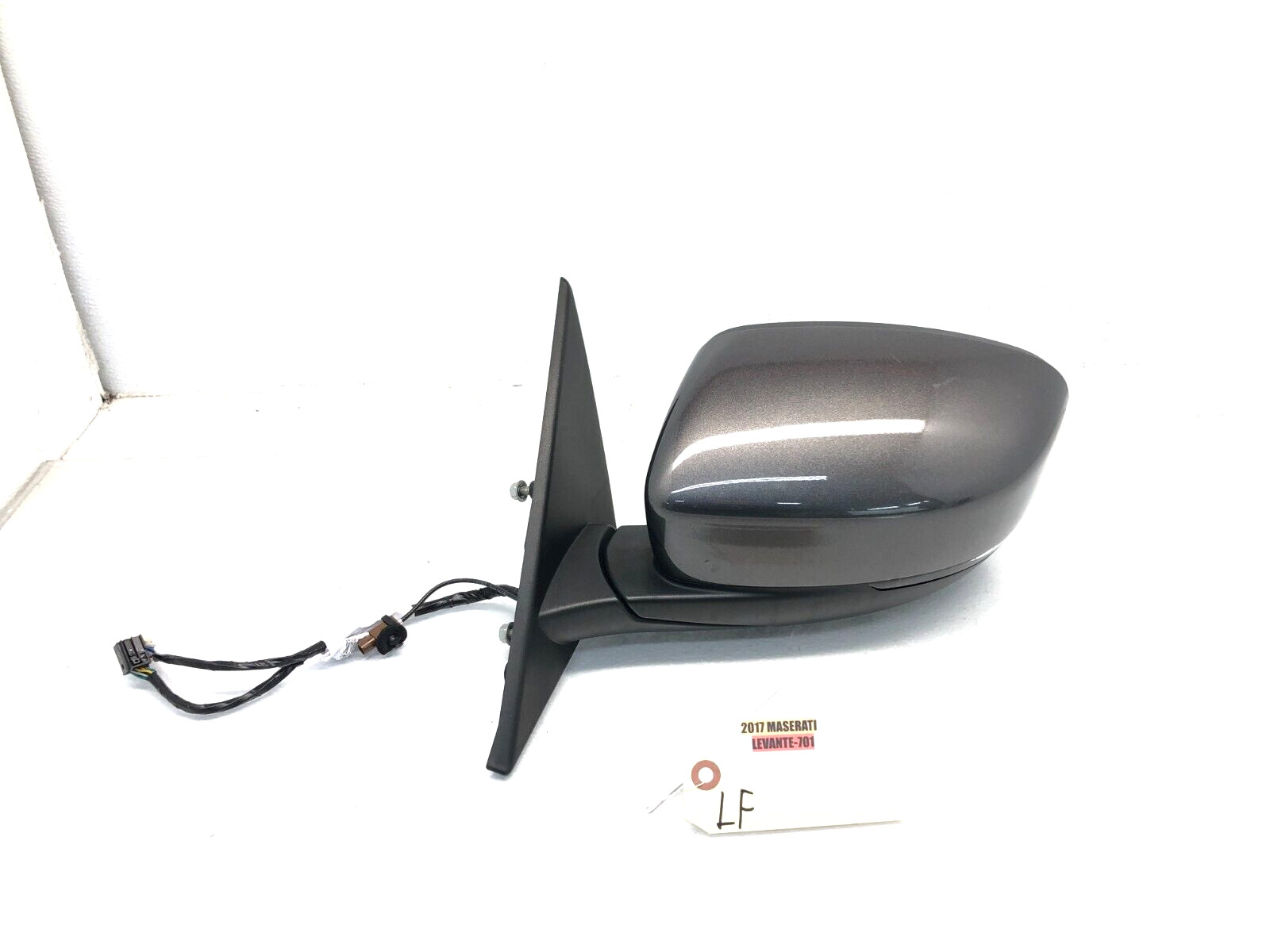 2017-2020 MASERATI LEVANTE LEFT DRIVER SIDE EXTERIOR DOOR MIRROR W/ CAMERA 571