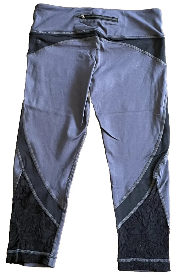 VIMMIA VMMA Women's sz Small - Grey/Purple, Lace Cropped Capri Leggings 18" - Image 2 of 4