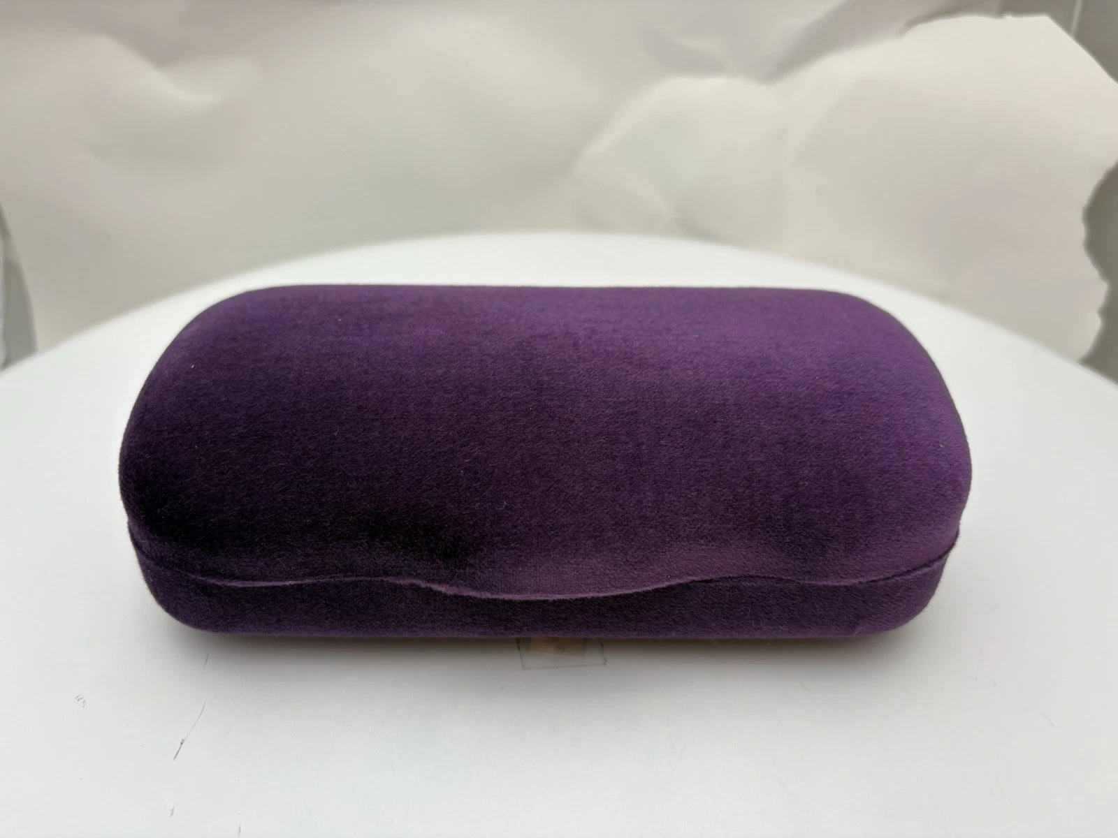 Gucci grand étui rigide UNIQUEMENT lunettes de soleil violet authentique