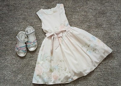  Moonstar Kleid Gr.116 Festlich + Festliche Sandalen/ Schuhe Gr.30 