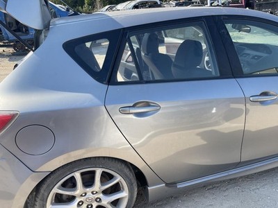 2010-2013 Mazda 3 Rear Side Door Right Passenger Silver Power Hatchback   976048