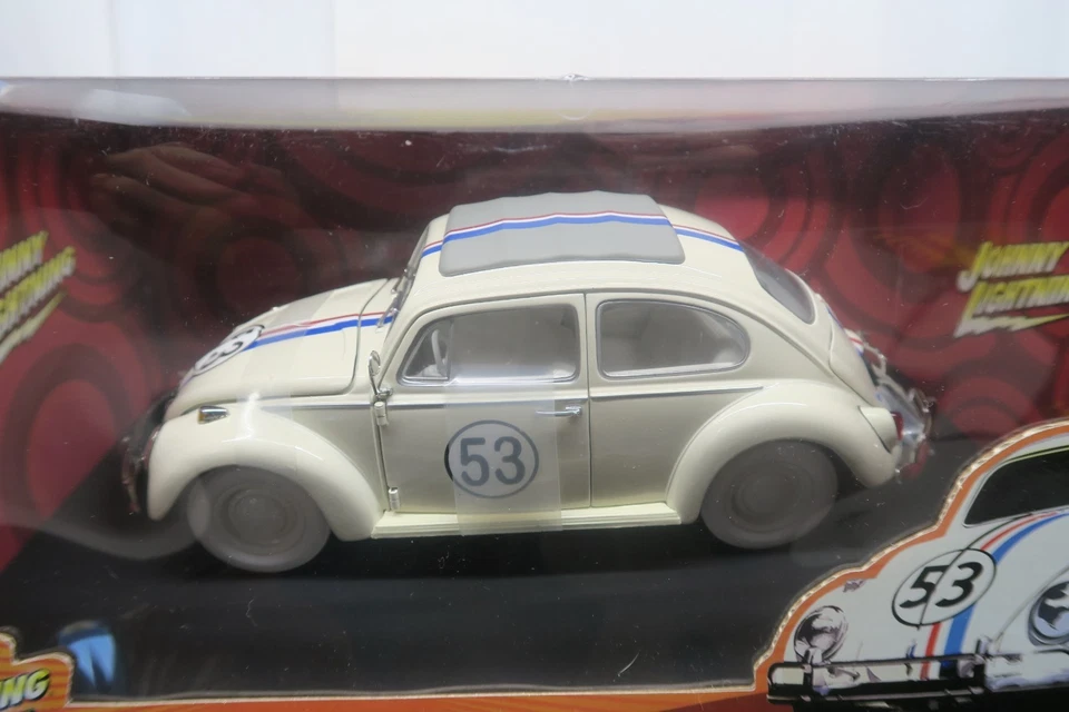 JOHNNY LIGHTNING 1/18 CHASE WHITE LIGHTNING HERBIE FULLY LOADED VW LOVE BUG ! - Image 2 of 4