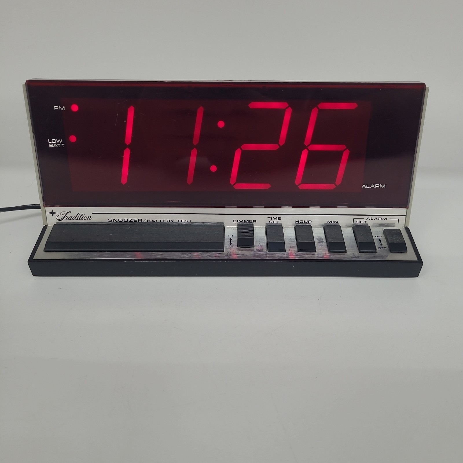 Vintage Sears Tradition LED Digital Alarm Clock Model 18041 Red Display