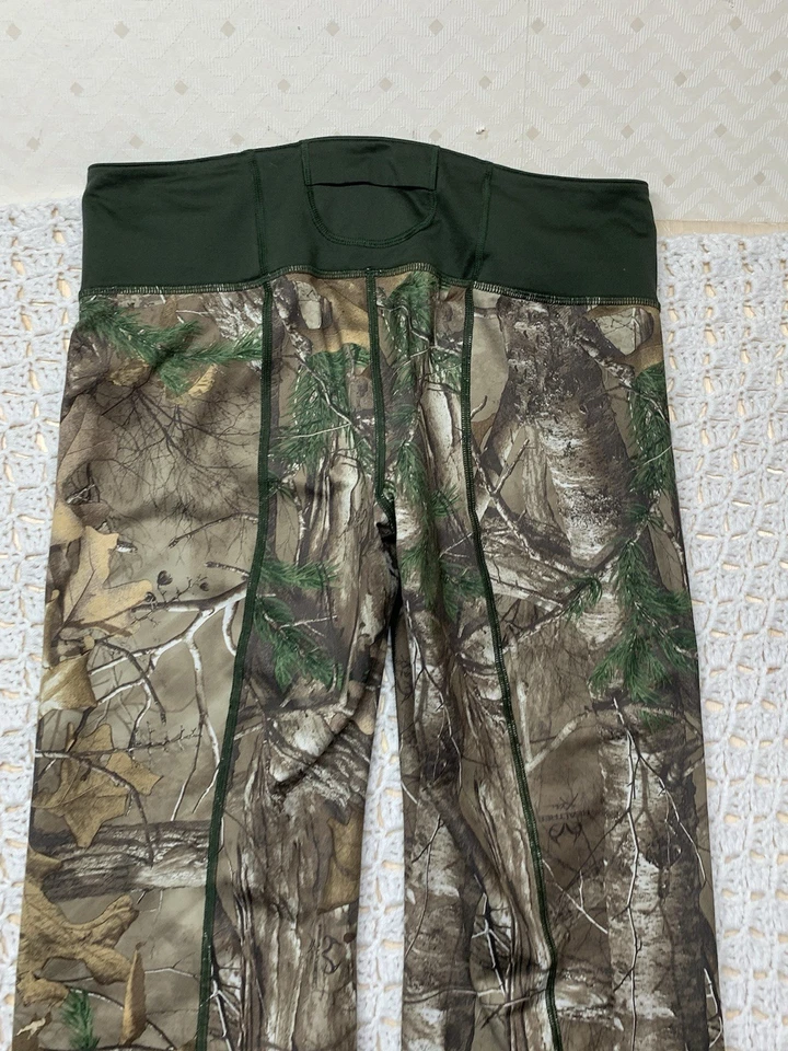 Under Armour Scent Control Bottoms Pants Women Sz M ColdGear Fitted Camouflage - Image 4 of 4