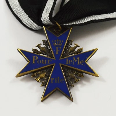 Full Size Replica Pour Le Merite Medal with Ribbon Germany/Prussia WW1 WW2
