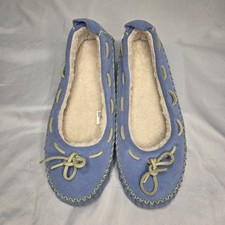 Women's LL Bean Sky Blue Suede Leather Slippers Sherpa Lined Size 8 M Cozy Cabin