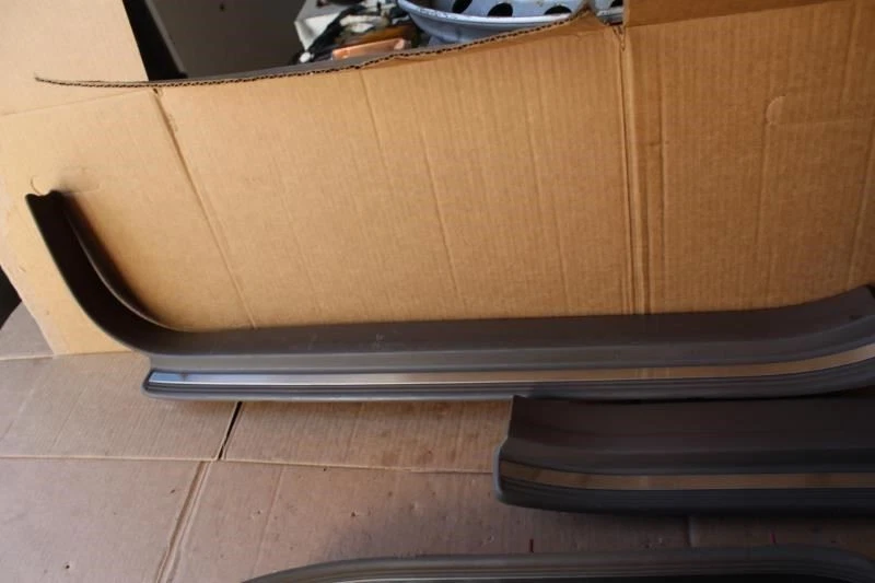 1990 1991 1992 1993 1994 LEXUS LS400 FRONT REAR DOOR SILL TRIMS TAN LA05 - Image 3 of 4