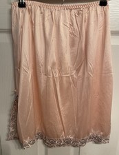 VTG Ashley Taylor Half Skirt Slip Side/Slit Lace Nylon Tricot Antron Ivory Mediu