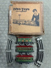  Ives Prewar O Gauge 3258 Locomotive 2 Car Passenger Set 551 552 w/ Box