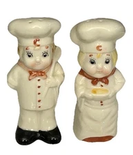 Campbell's Soup Kids Salt & Pepper Shakers Ceramic Chef Boy and Girl 1998 CSC 5”
