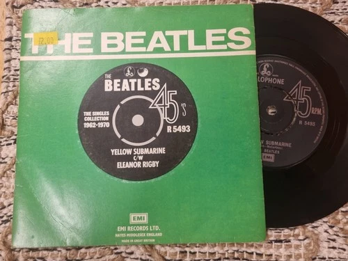 The Beatles – Eleanor Rigby / Yellow Submarine 7” Parlophone Records
