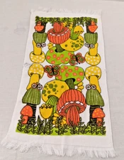 Vintage Canon 1970s Mushroom Retro  Hand Towel 14.5" X 27"