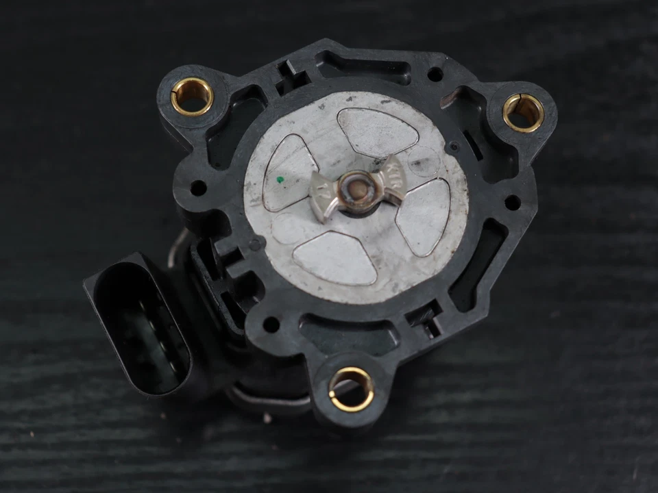 Mercedes W245 200CDI EGR Valve Exhaust Gas Recirculation Valve 00005320C4 109315 - Image 2 of 4