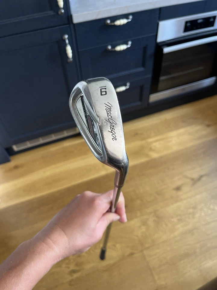 Macgregor CG1900 #9 Iron Right Handed Regular Flex Steel Shaft - Image 4 of 4