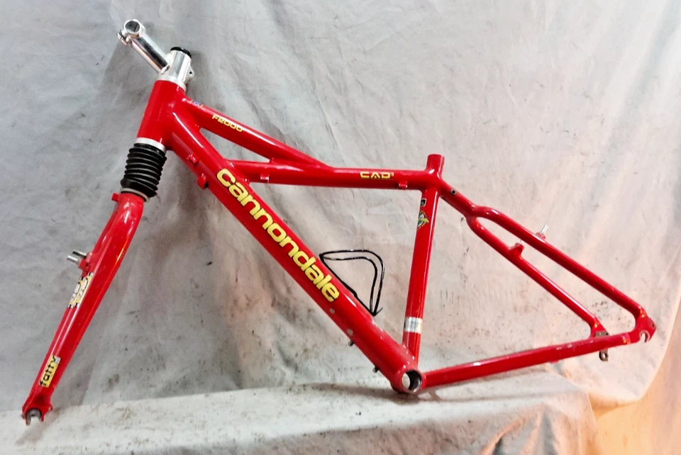 Cuadro de bicicleta MTB Cannondale F2000 1997 juego de cabeza rígido pequeño Fatty70 hecho en EE. UU. Foto 2 de 4