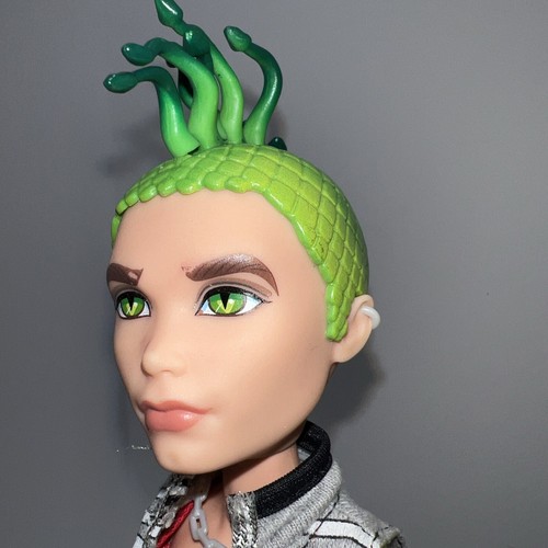 Monster High First Wave Gold Elastic Cleo De Nile And Deuce Gorgon Doll Set Pets - Bild 17 von 23