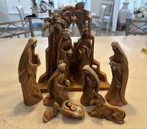 Roman 10-Piece Carved-Look Faux Wood Nativity Set Christmas
