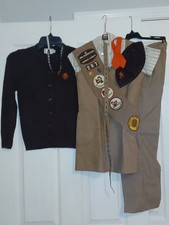VTG 1980s Brownie Uniform-Jumper/Shirt/Pants/Sweater/Beanie/Belt/Tie/Sash/Badges