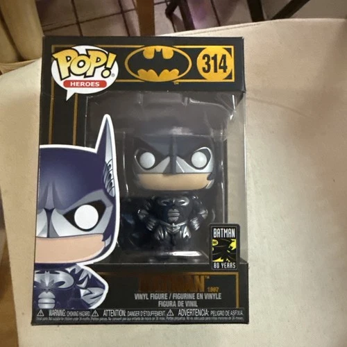 Funko Pop! Vinyl: DC Universe - Batman (1997) #314